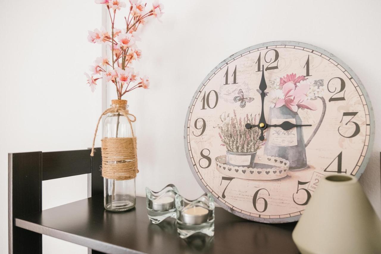 Aphrodite Gardens No.9 Luxury Apt Πάφος Εξωτερικό φωτογραφία