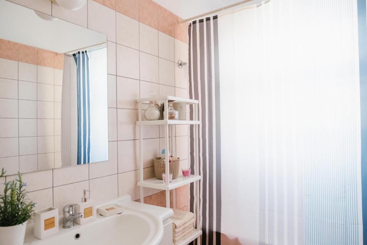 Aphrodite Gardens No.9 Luxury Apt Πάφος Εξωτερικό φωτογραφία